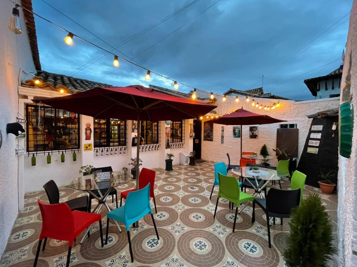 Club Aviva Guatavita - Hostel - Restaurante, Disco & Bar Екстер'єр фото
