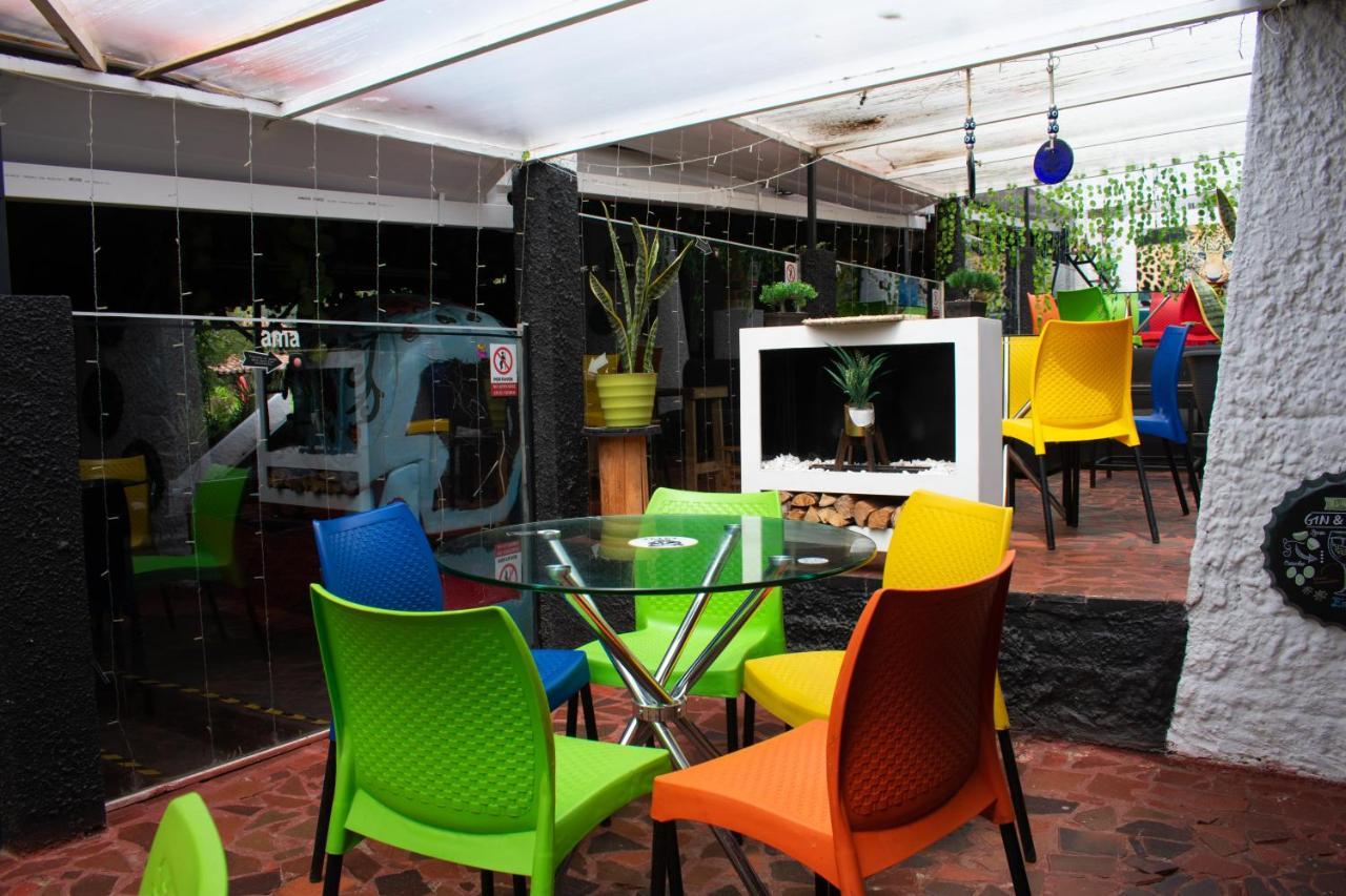 Club Aviva Guatavita - Hostel - Restaurante, Disco & Bar Екстер'єр фото
